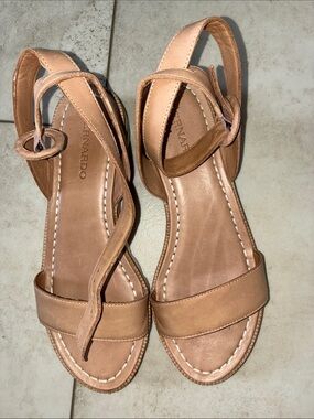 Bernardo Tan Leather Ankle-Strap Sandals Size 8 Fit Like 7.5